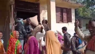 गाउँपालिकाबाट किसानले लुटे गहुँको बीउ